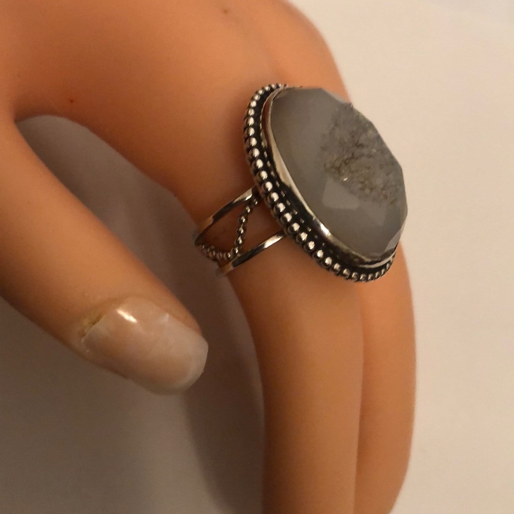 Pretty Geode Ring - Picture 3 of 5